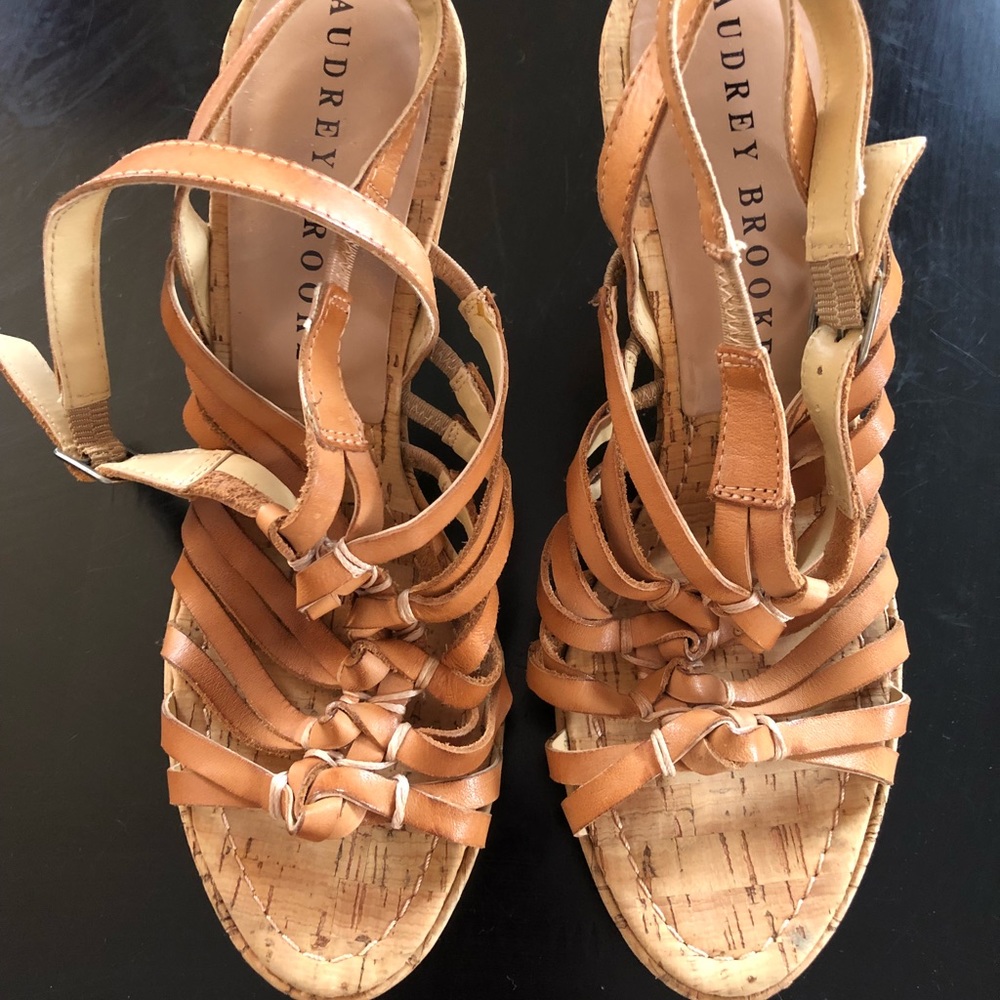 Audrey Brooke Fiona Women US 7.5 Nude Wedge Heel